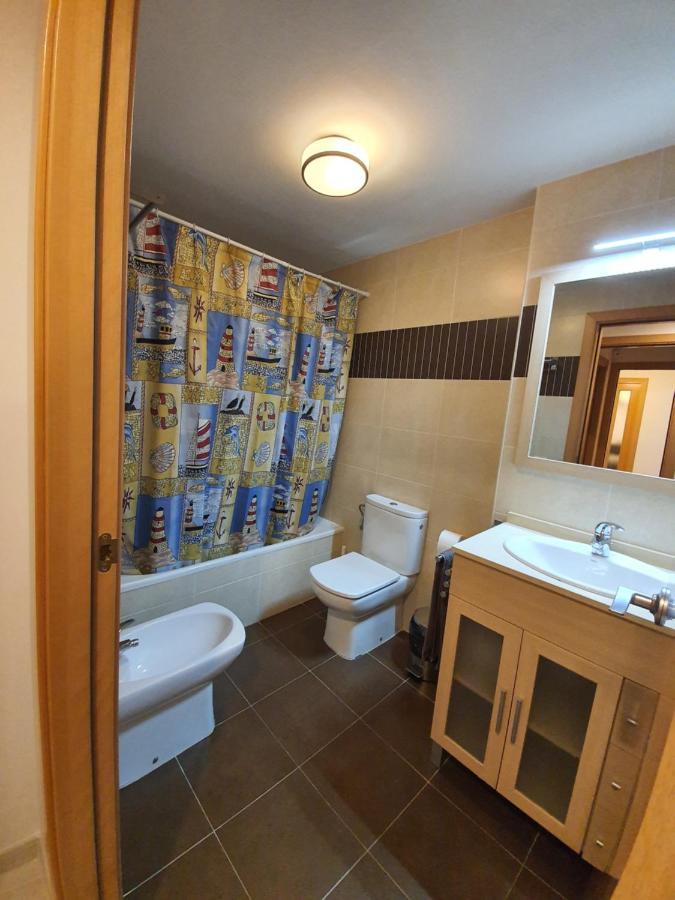 Paradise Village Hogaristic Салоу Екстериор снимка